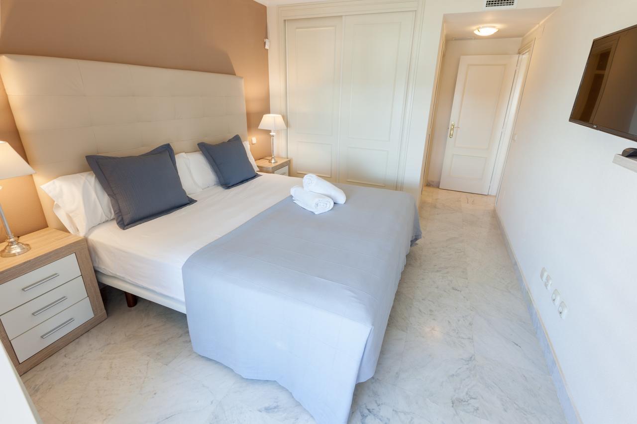 Marina De Banus Apartment Marbella Exterior photo