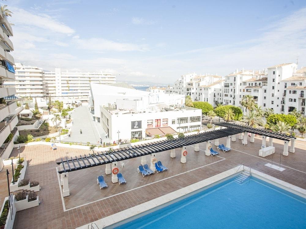 Marina De Banus Apartment Marbella Exterior photo